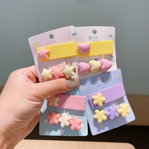 Lot de barrettes mignonnes en forme d'étoile et de cœur pour filles en résine