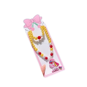 Kinder Perlenkette und Armband Set mit rosa Einhorn Anhänger für kleine Mädchen