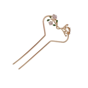 Gouden haarspeld met roze bloemen, groene bladeren en parels voor traditionele kapsels