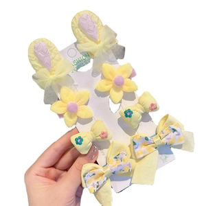 Set di fermagli per capelli con orecchie di coniglio gialle e fiori per bambine