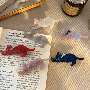 Set of five cute cat hair clips in acetate marble patterns and colorful glitter finishes