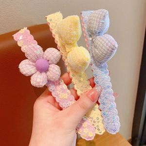 Détails de pinces à cheveux à paillettes avec fleur rose, nœud jaune et dentelle