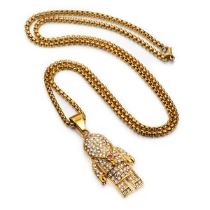 Collana con ciondolo astronauta dorato stile hip hop con strass bianchi e pietra rossa