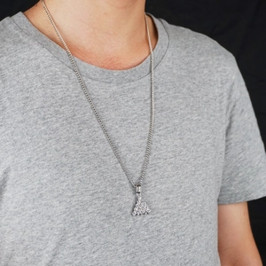 Collier hip hop avec pendentif triangle argenté serti de cristaux brillants pour homme