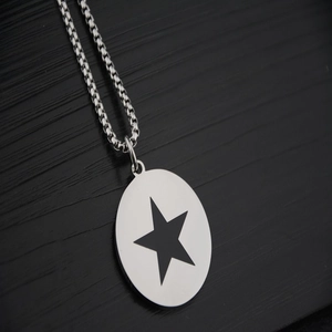 Collier Pendentif Pentagramme Étoile Ronde Acier Inoxydable Étoile Noire Ovale Bijoux Street Style pour Hommes Femmes Couples