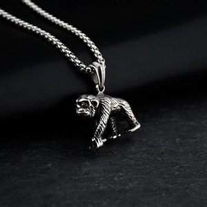 Collier Pendentif Gorille en Acier au Titane Rétro Argent Antique Gibbon Bijoux Animaux pour Hommes Femmes Street Punk Hip Hop
