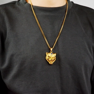 Golden leopard head pendant necklace with blue gemstone on trendy link chain for men