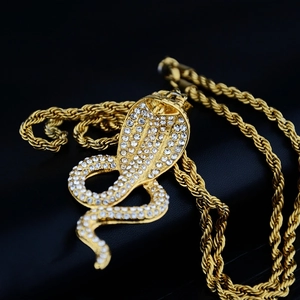 Hip hop gold cobra pendant with rhinestones on a thick rope chain for men and women