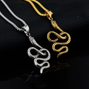 Collier Pendentif Serpent Hip Hop Acier Titane Punk Rock Bijoux Animaux pour Hommes Femmes Accessoires de Fête