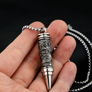 Collier avec pendentif dragon vintage en acier inoxydable argenté pour hommes et femmes