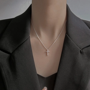 S925 Sterling Silver Cross Pendant Necklace For Women Polished Minimalist Punk Style Box Chain Fine Jewelry Neckwear