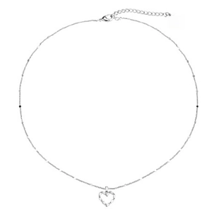Collier élégant argenté avec pendentif cœur ajouré, pierres fines et chaîne perlée chic