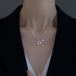Collier Pendentif Lettre H en Argent Sterling 925 Pour Femme Avec Zirconia Incrusté Double Pendentif Bijoux Minimalistes