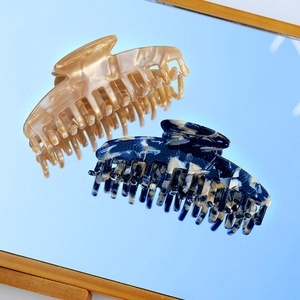 Elegant Acetate Large Hair Claw Clip Marble Texture Floral Print Shark Clip Hair Accessories For Women Thick Hair Fixing