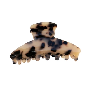 Triangle medium acetate hair claw clip with leopard tortoise pattern for half-up hairstyles