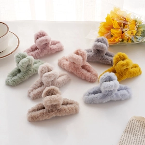 Large plush claw clips in Morandi colors for women, autumn winter hair accessories