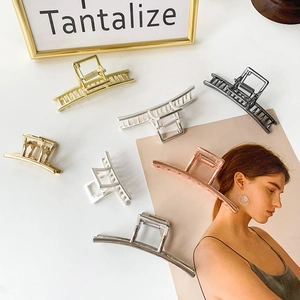 Minimalistische Geometrische Legierung Haarklammer Für Damen Große Metall Haargreifer Elegante T-Form Haarnadel Mode Haarschmuck