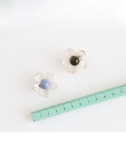 Dettagli sulle dimensioni di mini fermagli per capelli a camelia da 2,5 cm con perline