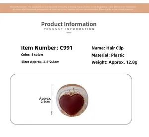 Detail view of a small red heart hair claw clip with dimensions 2.8x2.8cm and 12.8g weight