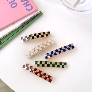 Five-piece set of checkerboard metal hair clips in various colors for stylish hair styling
