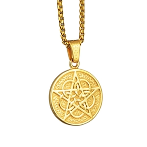 Halskette Aus Vergoldetem Edelstahl Mit Fünf Ringen Und Pentagramm-Anhänger Hip Hop Street Style Rundem Schmuck Herren Damen