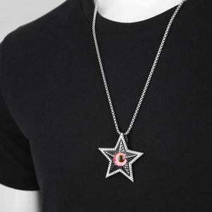 Collier pentagramme gothique avec pendentif œil rose et chaîne épaisse en acier