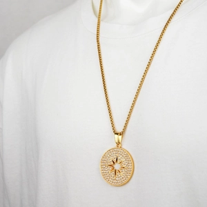 Collier hip-hop doré avec pendentif boussole orné de cristaux pour hommes et femmes