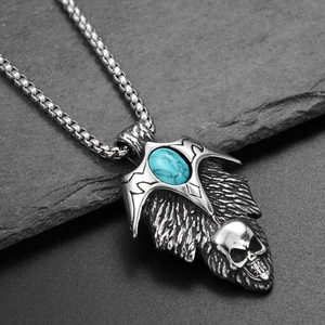 Gothic-Punk-Halskette mit Türkis, Totenkopf und Schwertanhänger aus robustem Edelstahl