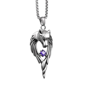 Collana con pendente testa di lupo zircone viola e catena in acciaio argento vintage