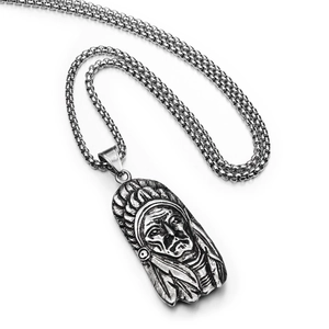 Collier hip hop en acier inoxydable avec pendentif chef indien détaillé et chaîne de boîte
