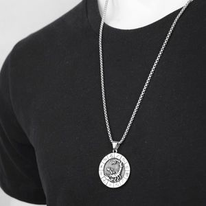 Collier hip hop pour homme avec médaillon Scorpion en acier inoxydable argenté