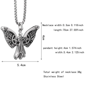 Pendentif papillon mécanique 4x5,4 cm sur un collier en acier inoxydable de 70 cm