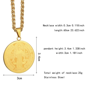 Détails de la médaille Saint-Benoît avec chaîne torsadée en acier inoxydable de 60 cm