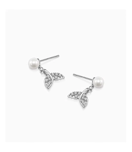 Macro shot of S925 sterling silver stamp on zircon fishtail pearl stud earrings