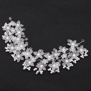 Vigne de Cheveux Fleurie de Mariée Fait Main Bandeau Mariage Avec Künstliche Perles de Verre Cristaux Pour Femmes Accessoires