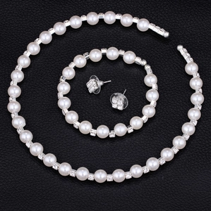 Elegant 8mm pearl and rhinestone bridal jewelry set with necklace bracelet and earrings