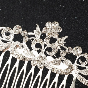 Exquisite bridal hair comb with silver alloy floral motifs and sparkling rhinestones