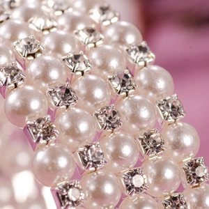 Luxurious multilayer 6mm pearl and square rhinestone stretch bracelet for elegant brides