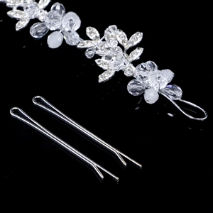 Serre-tête de mariée élégant en cristal avec strass et pinces à cheveux argentées assorties