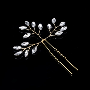 Épingles à cheveux de mariée faites main avec branches dorées, cristaux et perles
