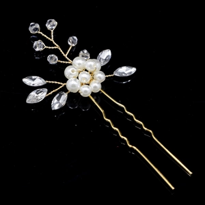 Épingle à cheveux de mariage dorée en U avec perles faites main et détails en cristal