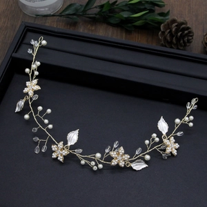 Serre-tête de mariée fait main avec perles et cristaux sur fil doré à fleurs