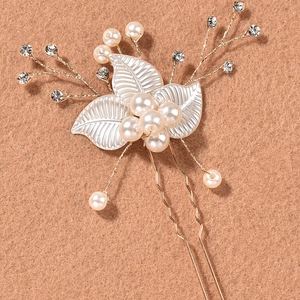 Épingle à cheveux de mariée avec perles blanches, strass et fleurs sur fil doré