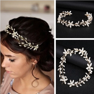Handmade Bridal Artificial Pearl Flower Hair Vine Elegant Gold Color Wedding Hair Accessory For Bridesmaids Women Formal Occasions Headwear