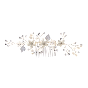 Peigne à cheveux de mariée avec perles, fleurs en cristal et feuilles argentées pour mariage