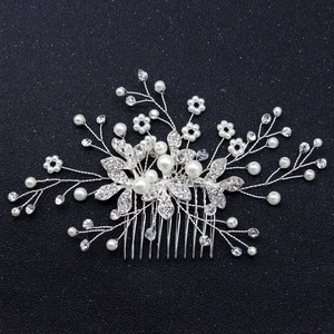 Peigne à Cheveux de Mariée Floral Fait à la Main Avec Künstliche Perles d'Imitation et Strass Élégant Coiffe de Mariage pour Femmes Accessoires de Cheveux de Banquet
