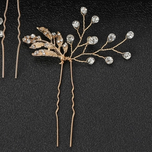 Épingle à cheveux de mariée dorée avec feuilles de cristal et design de branche