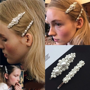 Elegante Pinza de Pelo de Perlas Artificiales Artificiales y Strass de Aleación Dorada Horquilla Mujer Boda Diario Accesorios de Moda