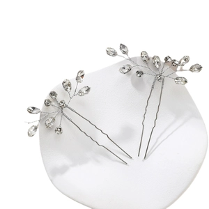 Épingles à cheveux mariée en argent avec cristaux marquise et strass design feuille