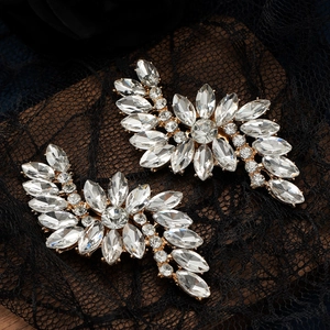 Clip per scarpe dorate con strass di cristallo marquise in design a foglia elegante